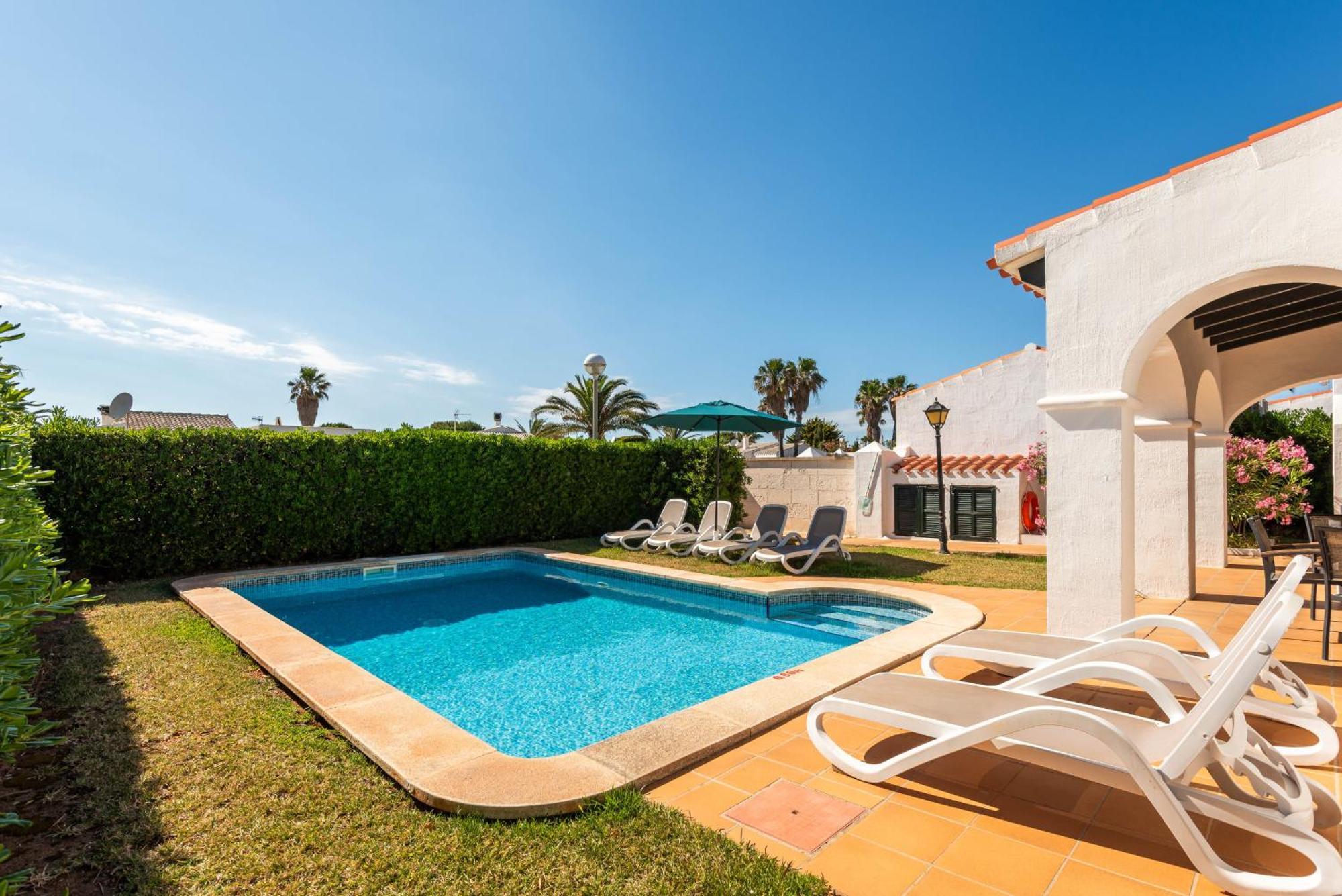 Villas Begonias Cala'N Bosch  Exterior photo